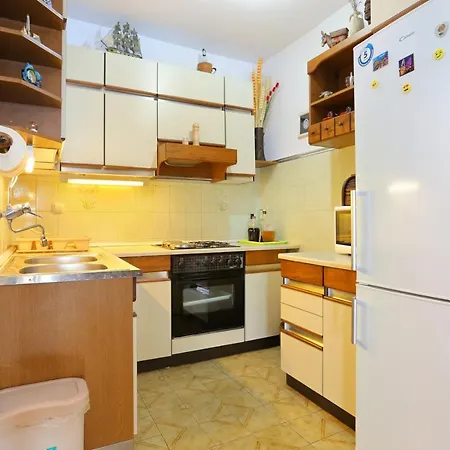 Apartament By The Sea Stanici, Omis - 1028