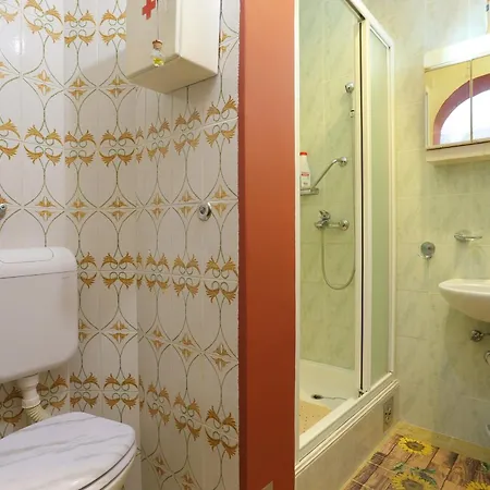 Apartament By The Sea Stanici, Omis - 1028